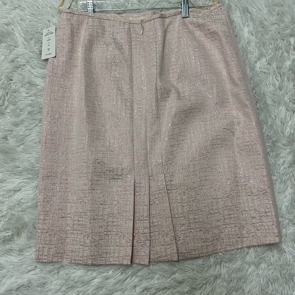 NWT. 2-Pc.Tahari Suit. Light Pink Textured Women's size 12 - Picture 8 of 9